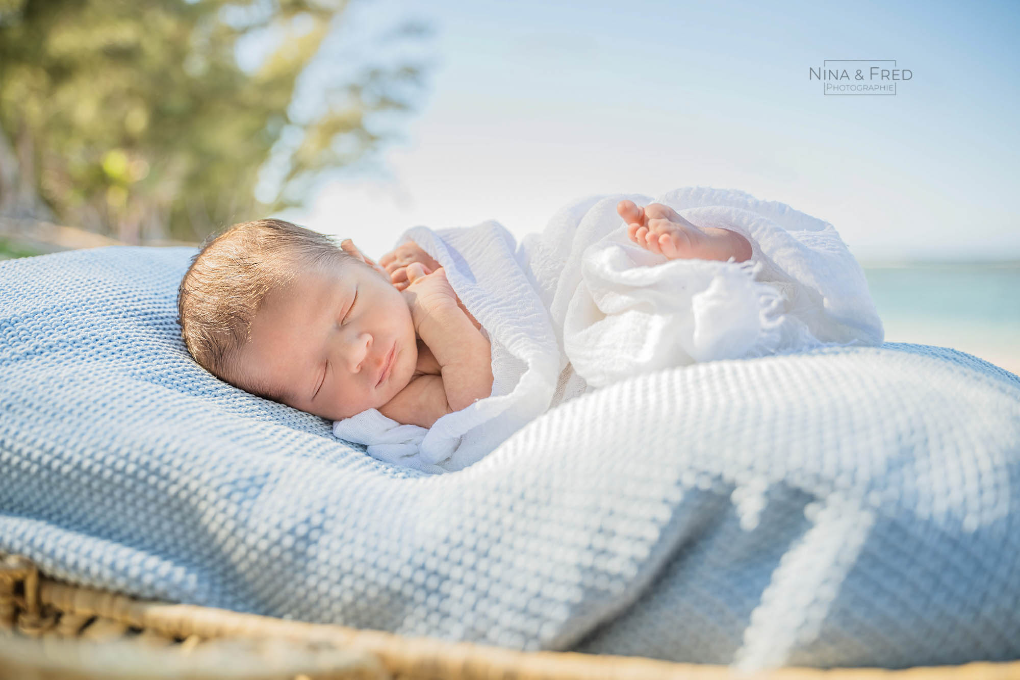 shooting bébé en bor de mer M&L&E